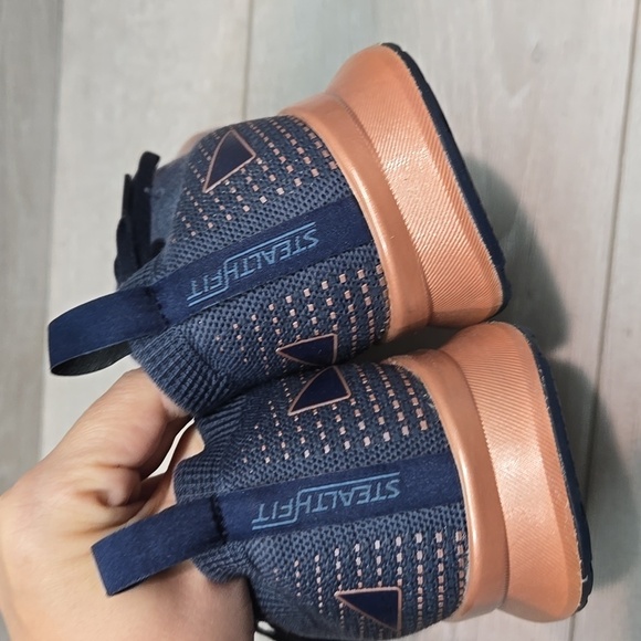 Brooks Levitate Womens Athletic Running Shoes Sneakers Sz 9 - Picture 6 of 11